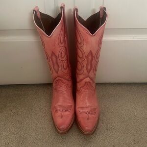 Circle G pink Boots 💕